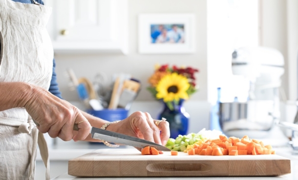 Cancer survivor using a mobile nutrition app to track diet and support quality of life after treatment