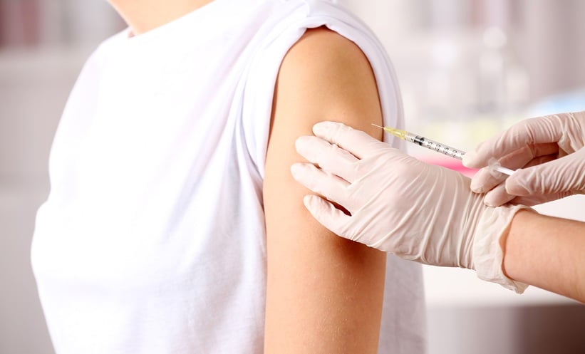 England launches MenB vaccine programme for students