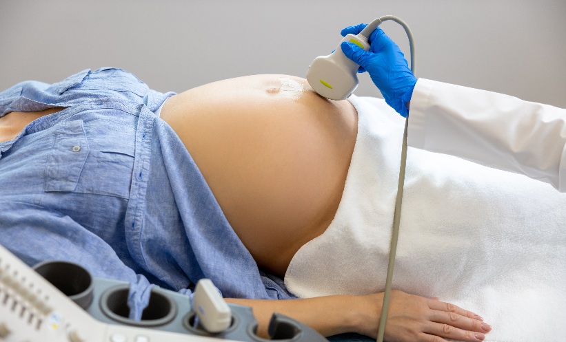 Pregnant woman having an ultrasound