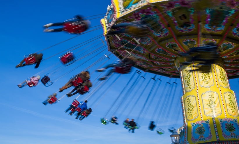 Crowded theme park associated with a potential measles exposure and public health alert