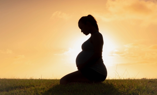 Pregnant women in the sun