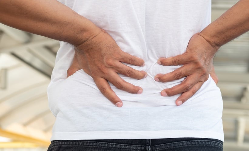 man with kidney cancer pain