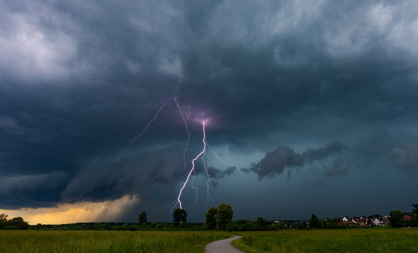 Lightning Injury: Neuroimaging Findings - EMJ